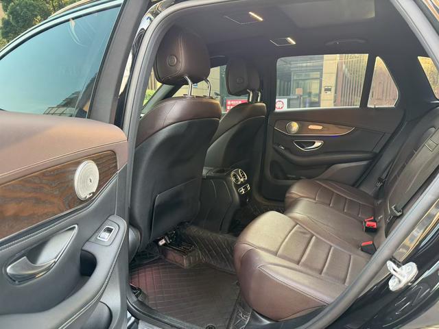 Mercedes-Benz Mercedes-Benz GLC