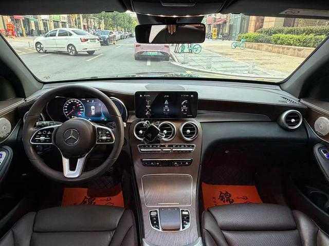 Mercedes-Benz Mercedes-Benz GLC
