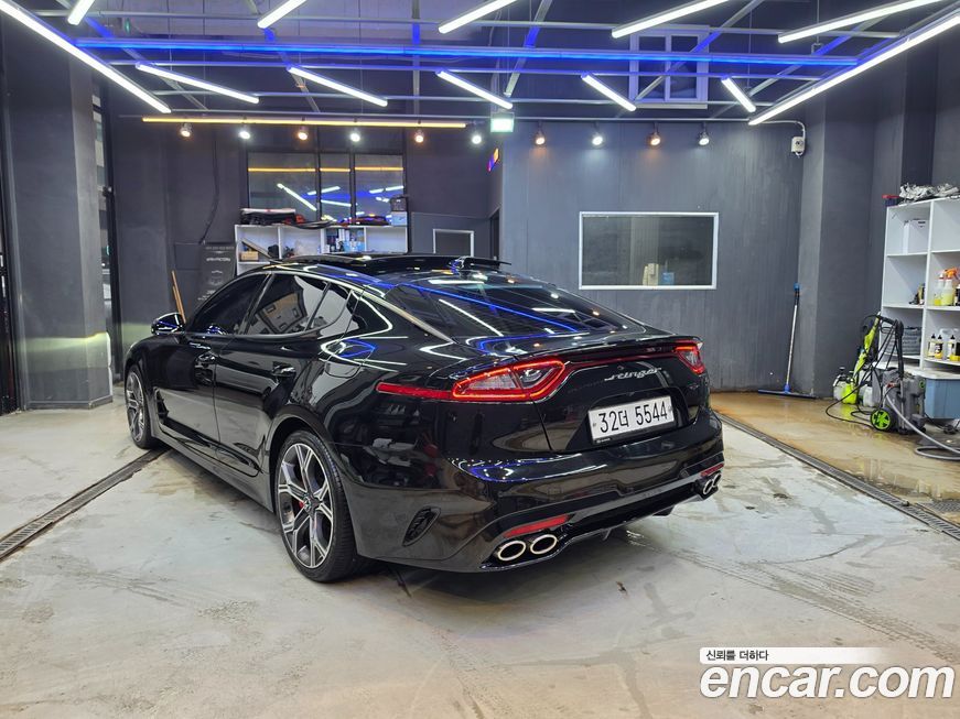 Kia Stinger