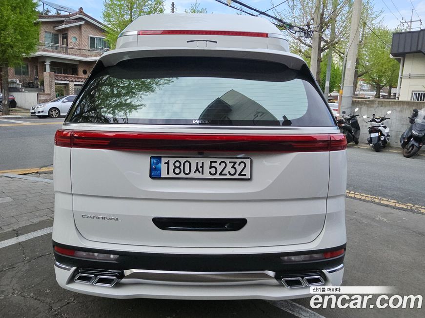 Kia Canival