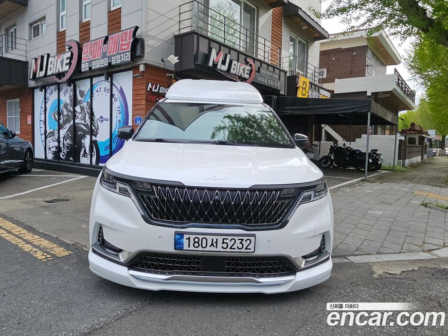 Kia Canival