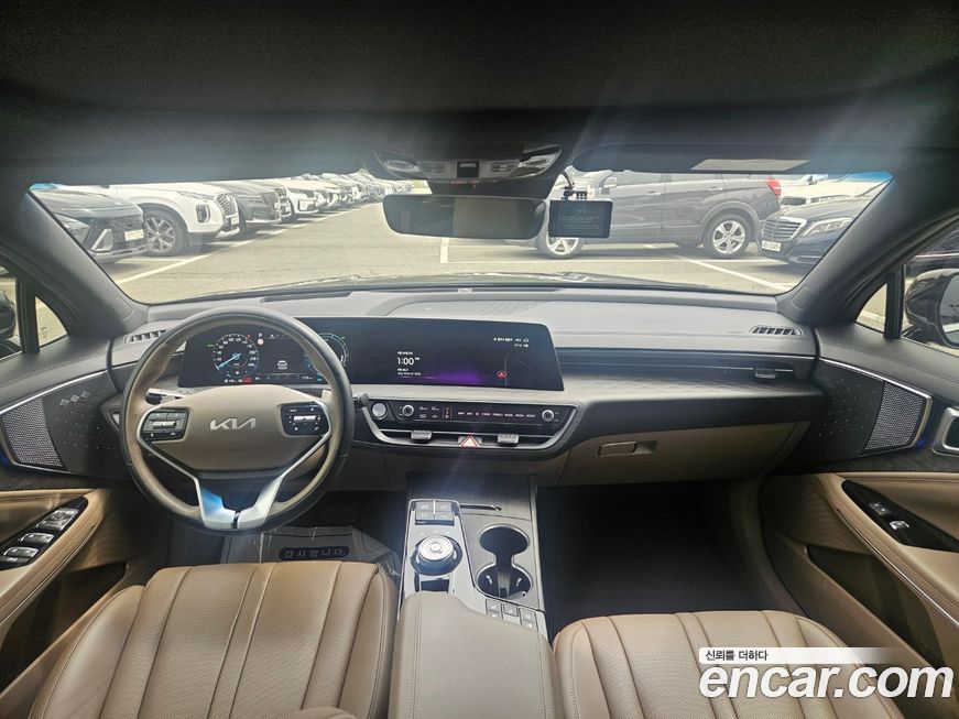 Kia K8
