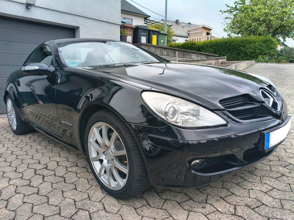 Mercedes-Benz SLK 200