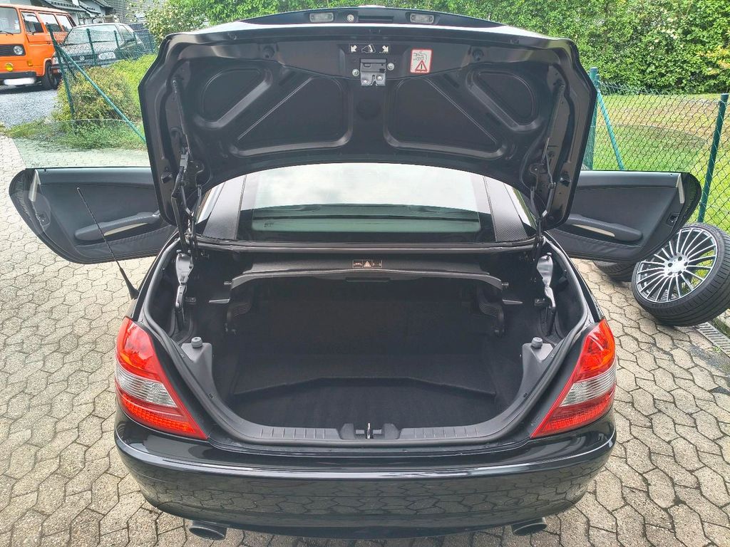 Mercedes-Benz SLK 200