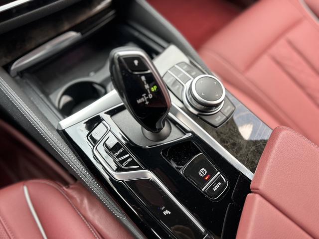 BMW BMW 5-Series