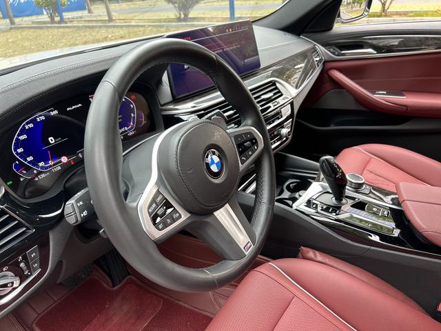 BMW BMW 5-Series