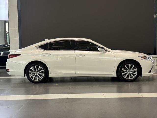 Lexus Lexus ES