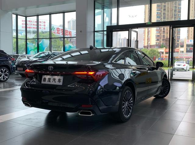 Toyota Avalon