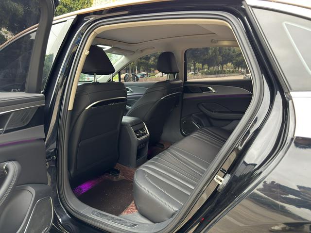 Hongqi Hongqi H5