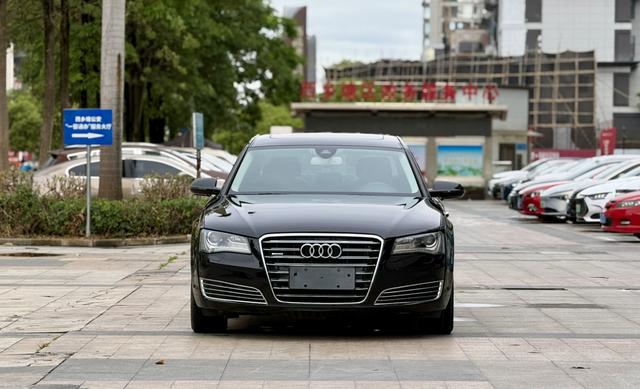 Audi Audi A8