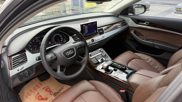 Audi Audi A8