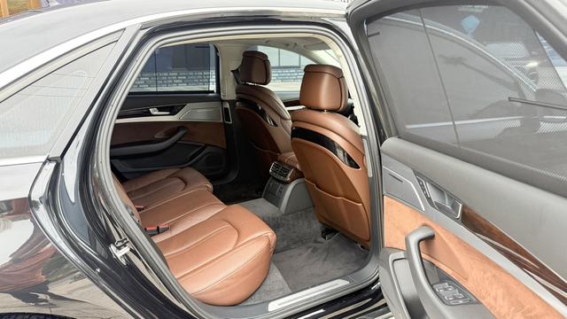 Audi Audi A8