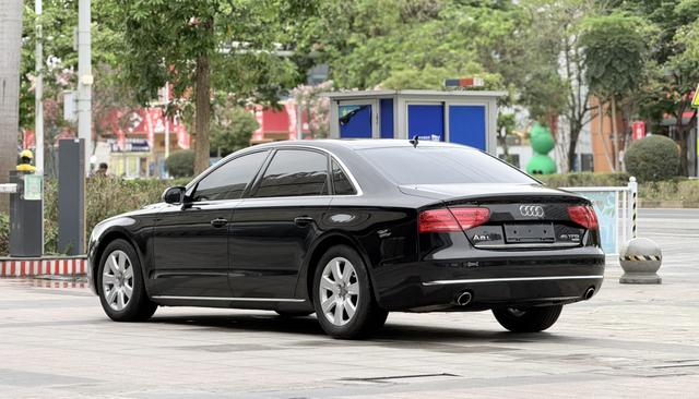 Audi Audi A8