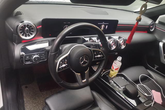 Mercedes-Benz Mercedes-Benz A-Class