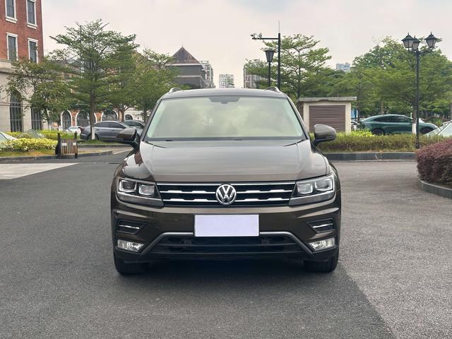 Volkswagen Tiguan L