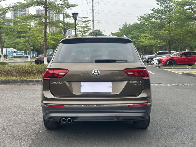 Volkswagen Tiguan L
