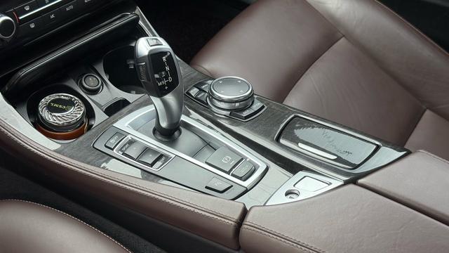 BMW BMW 5-Series