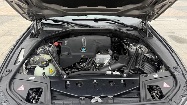 BMW BMW 5-Series