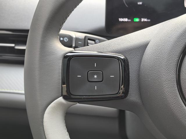 Besturn Yueyi 03