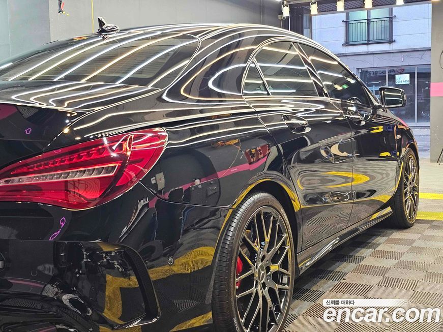 Mercedes-Benz CLA-Class