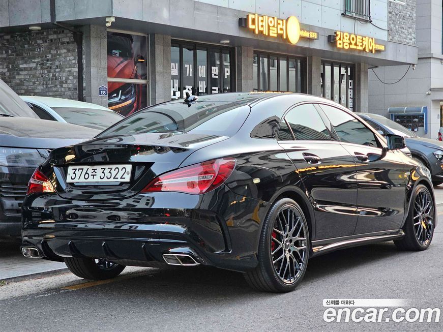 Mercedes-Benz CLA-Class