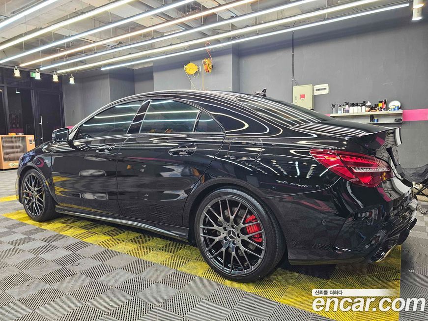 Mercedes-Benz CLA-Class