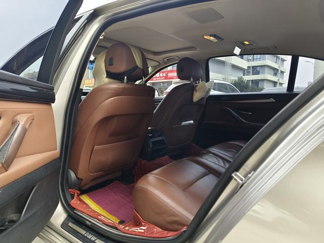 BMW BMW 5-Series