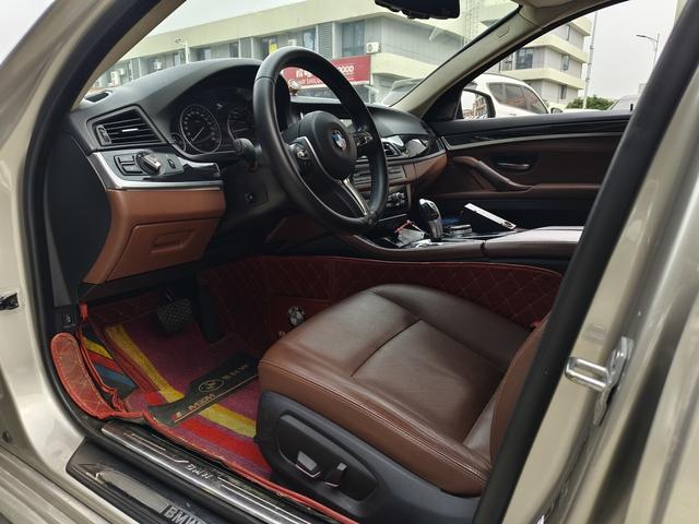 BMW BMW 5-Series