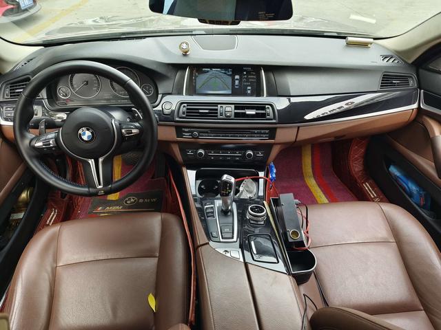 BMW BMW 5-Series