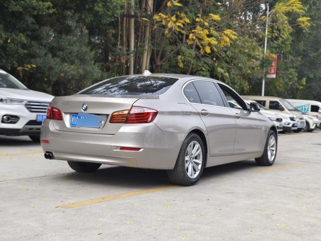 BMW BMW 5-Series