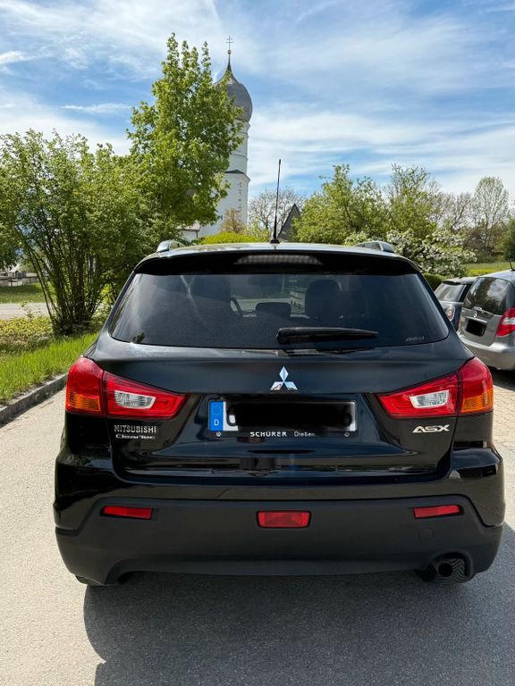 Mitsubishi ASX