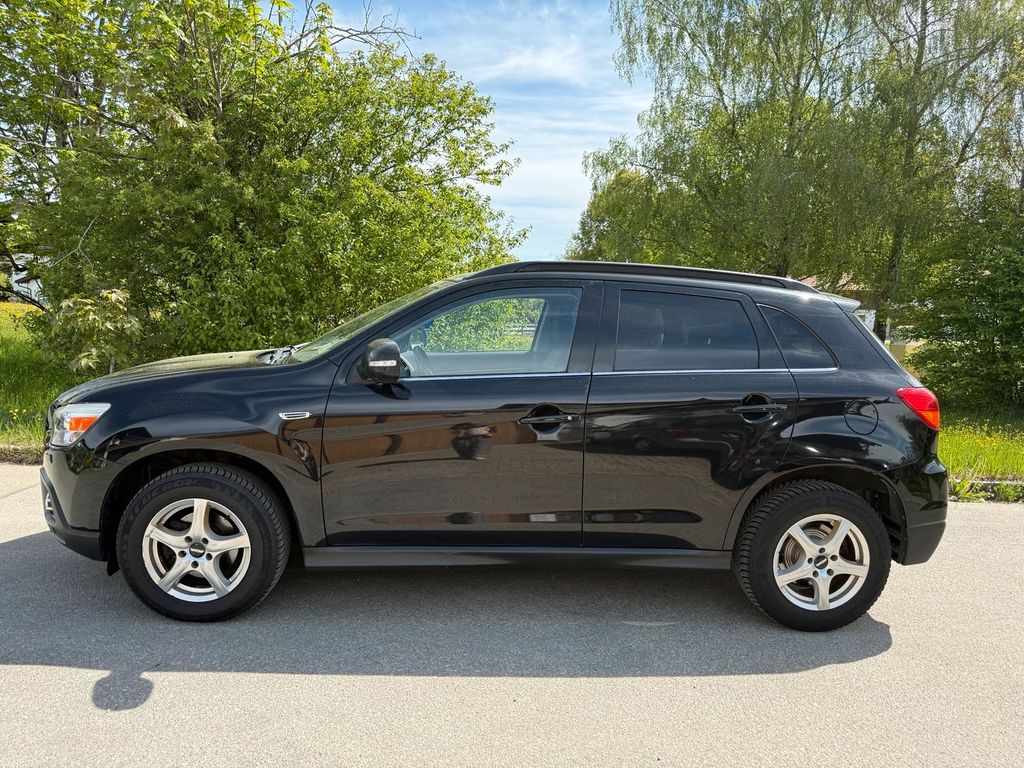 Mitsubishi ASX