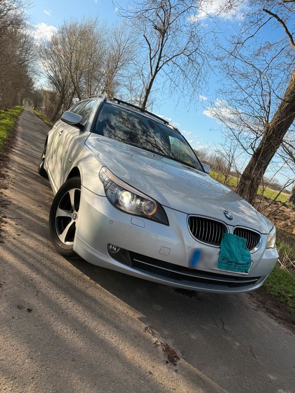 BMW 523