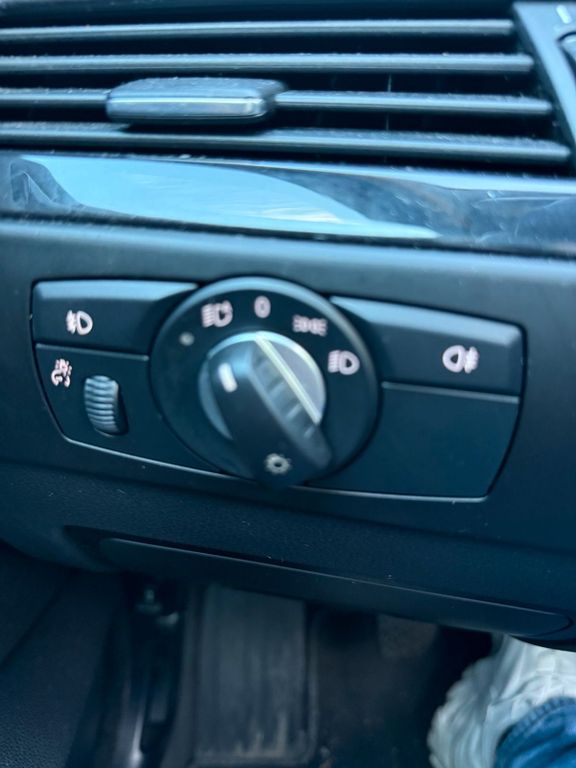 BMW 523