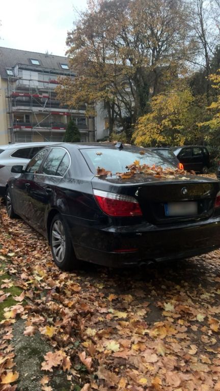 BMW 525