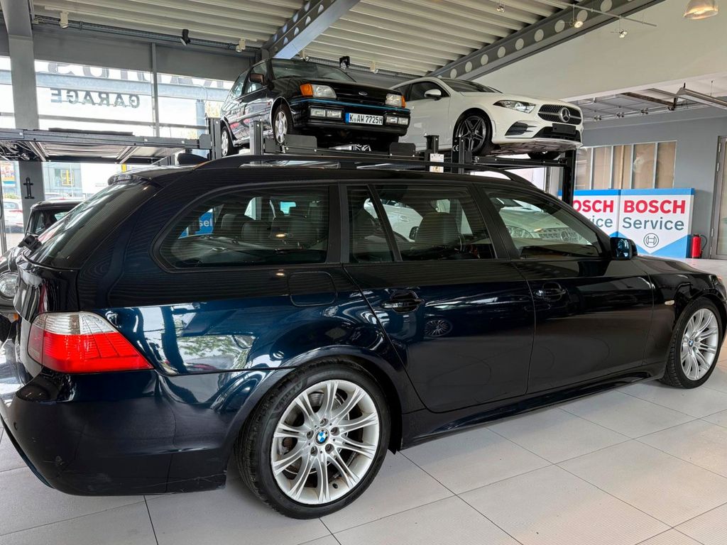 BMW 525
