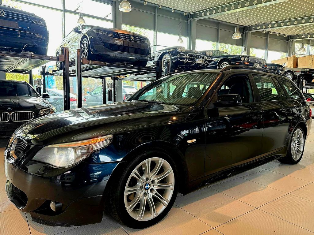 BMW 525