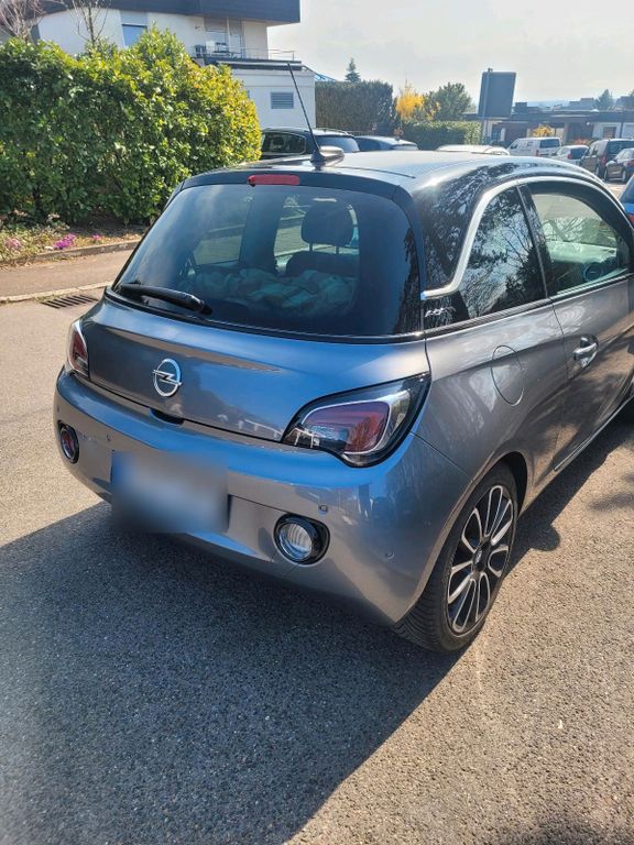 Opel Adam