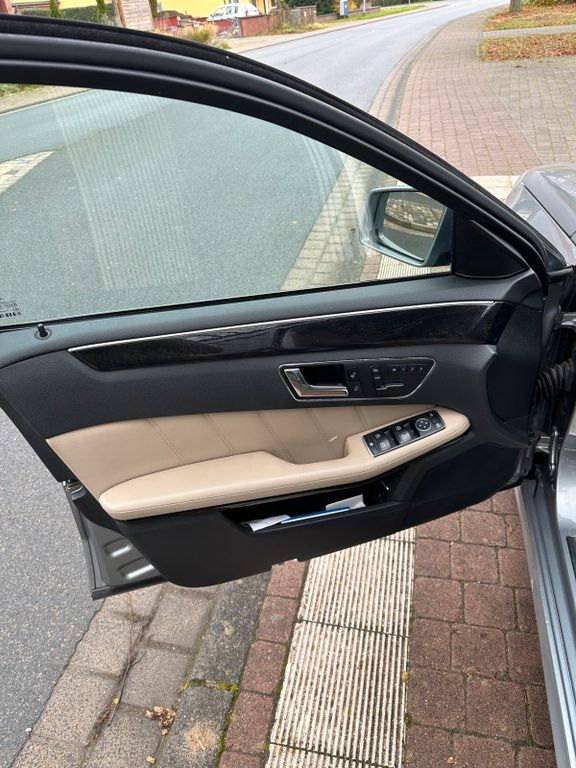 Mercedes-Benz E 350