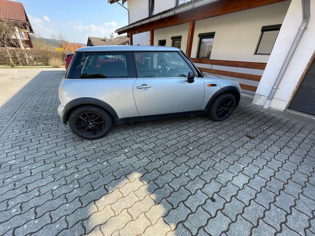 MINI ONE