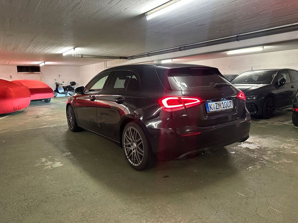Mercedes-Benz A 180