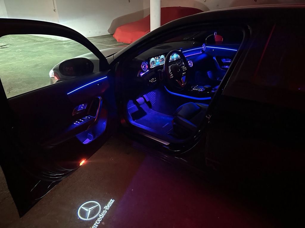 Mercedes-Benz A 180