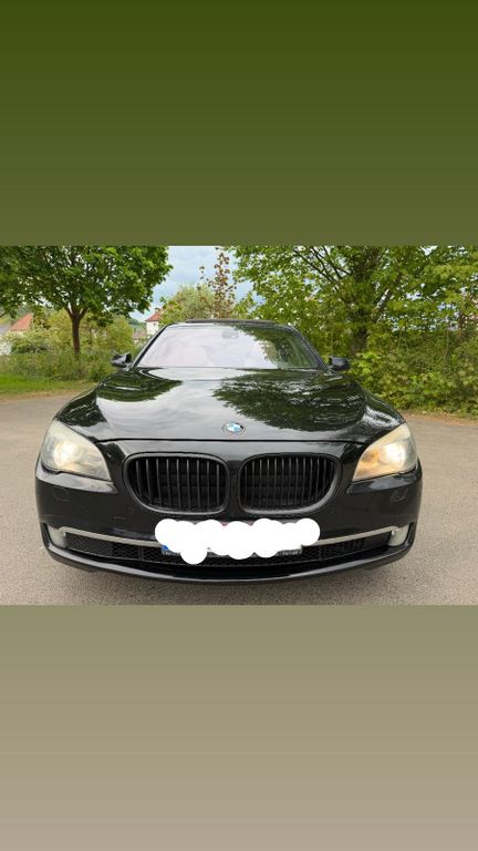 BMW 740