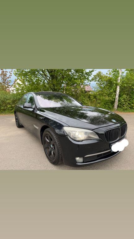 BMW 740