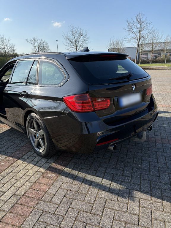 BMW 335