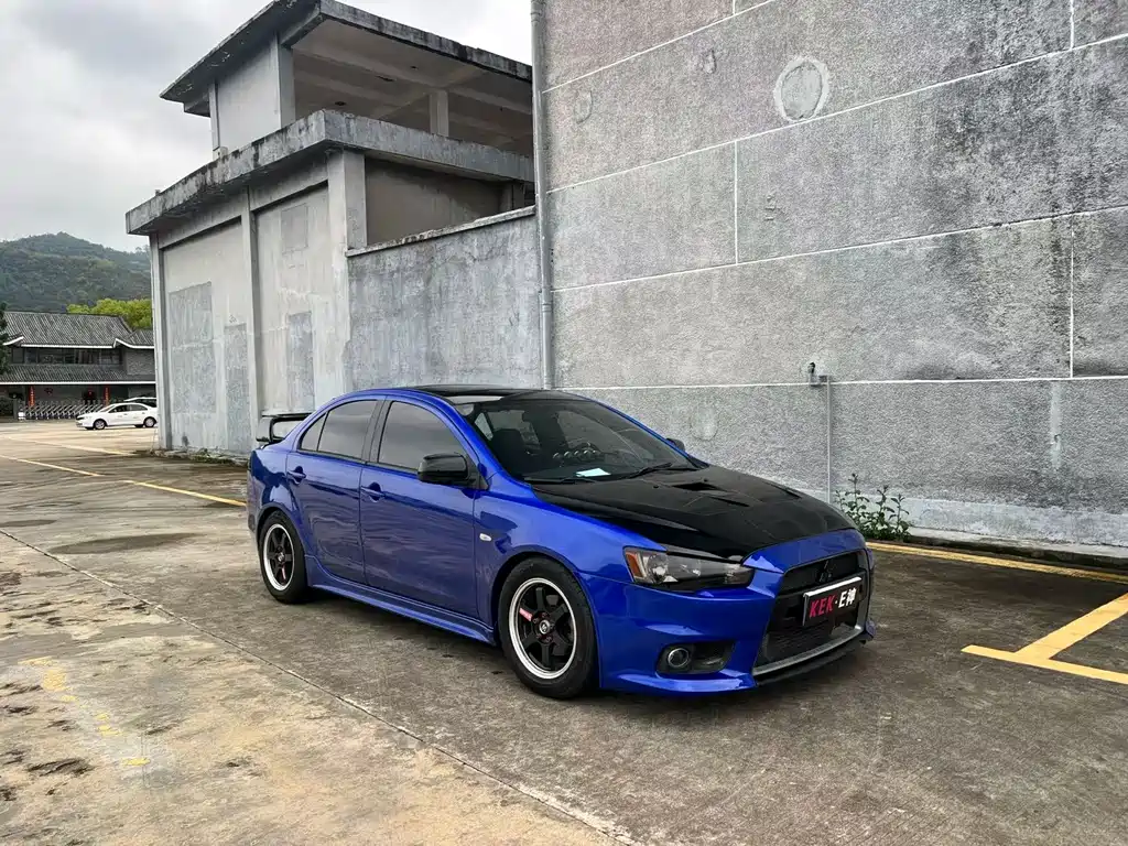 Mitsubishi Lancer EX