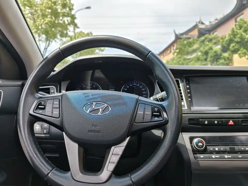 Hyundai Mistra