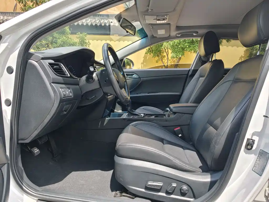 Hyundai Mistra
