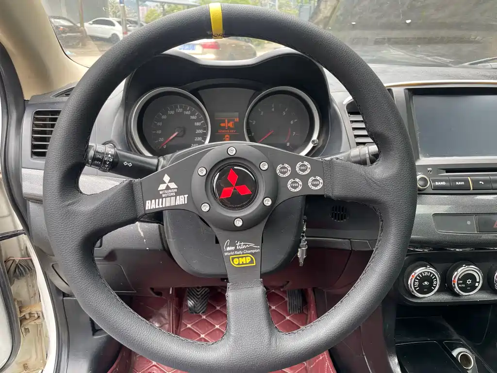 Mitsubishi Lancer EX