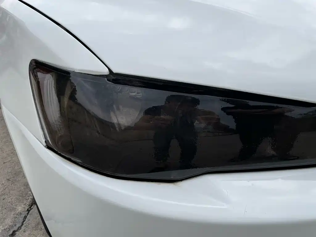 Mitsubishi Lancer EX